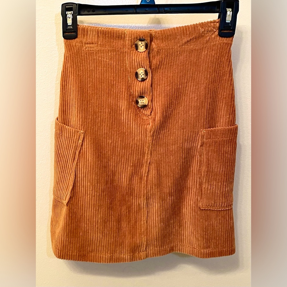 NWT Cute Corduroy Mini Skirt W/ Pockets